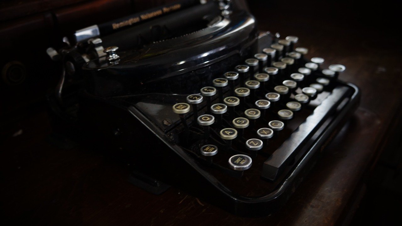 old typewriter on desk